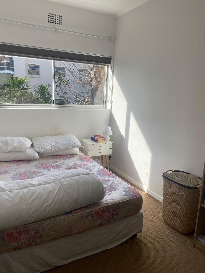 2 Bedroom Property for Sale in Sea Point Western Cape